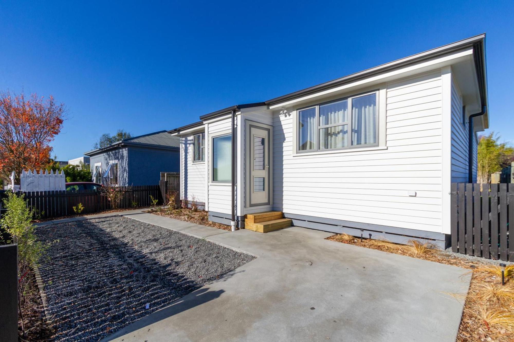 Charming 3 Bedroom Home Near Christchurch City Exterior foto